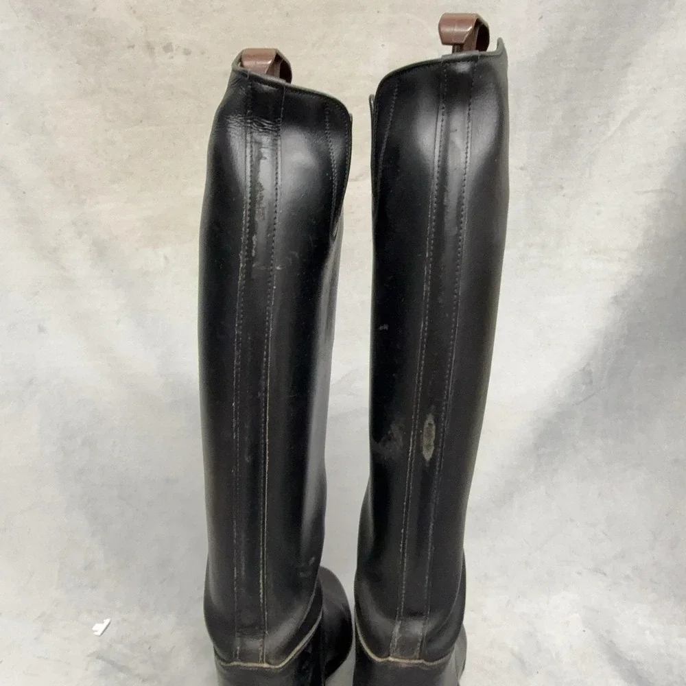 Ariat boots womens